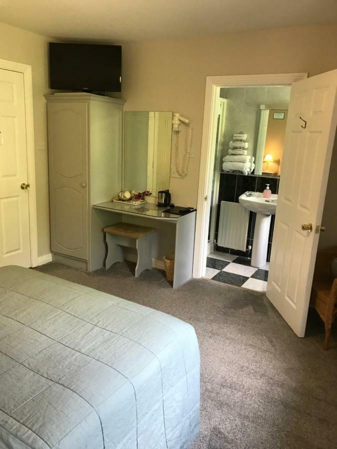 كيلكيني San Antonio Guesthouse المظهر الخارجي الصورة